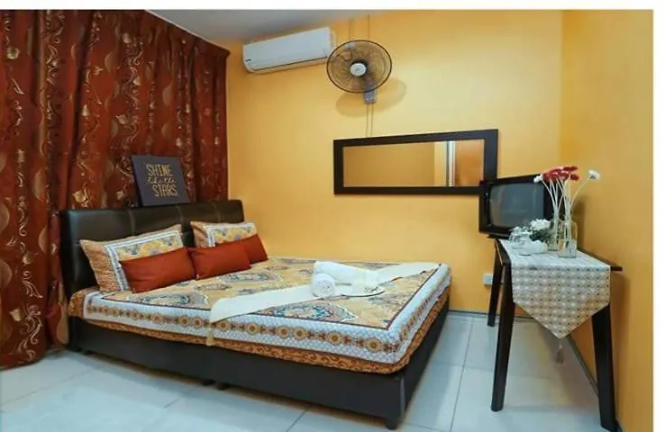 Ghazrins Hotel Dataran Larkin Johor Bahru 0*,